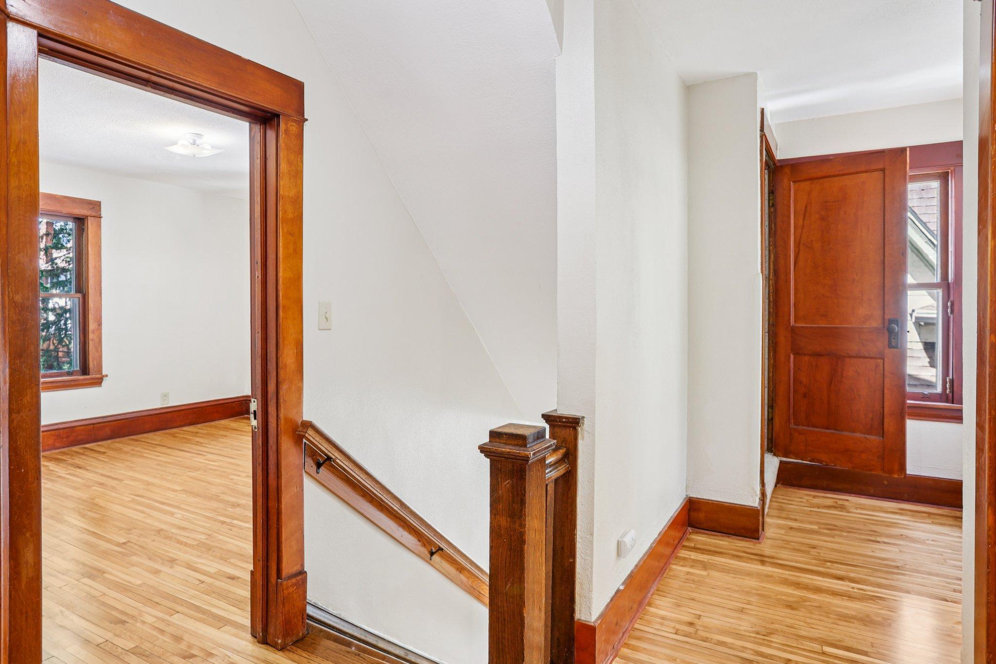 1201 Hague Avenue St. Paul, MN 55104 - Photo 16 of 48