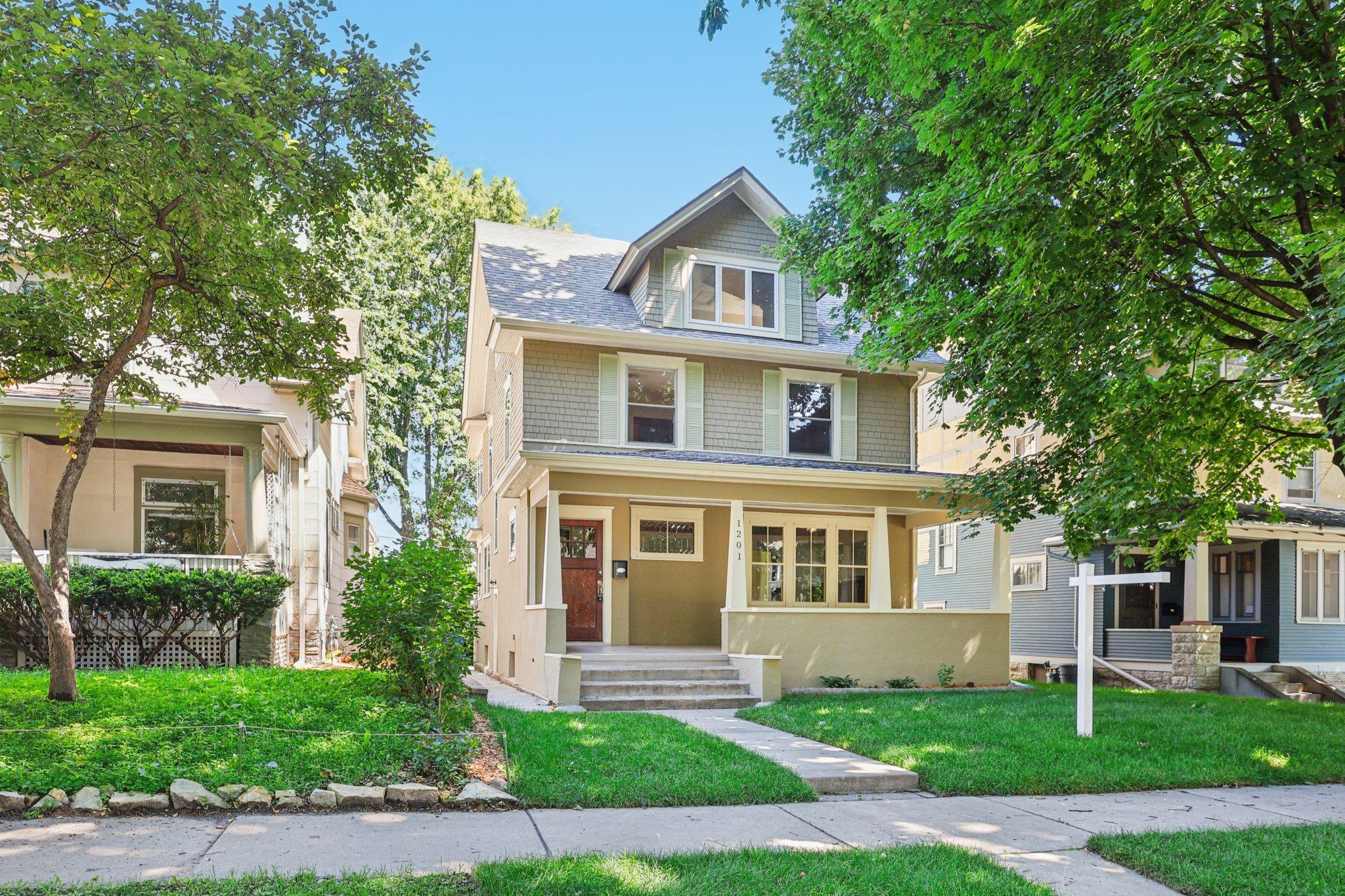 1201 Hague Avenue St. Paul, MN 55104 - Photo 2 of 48