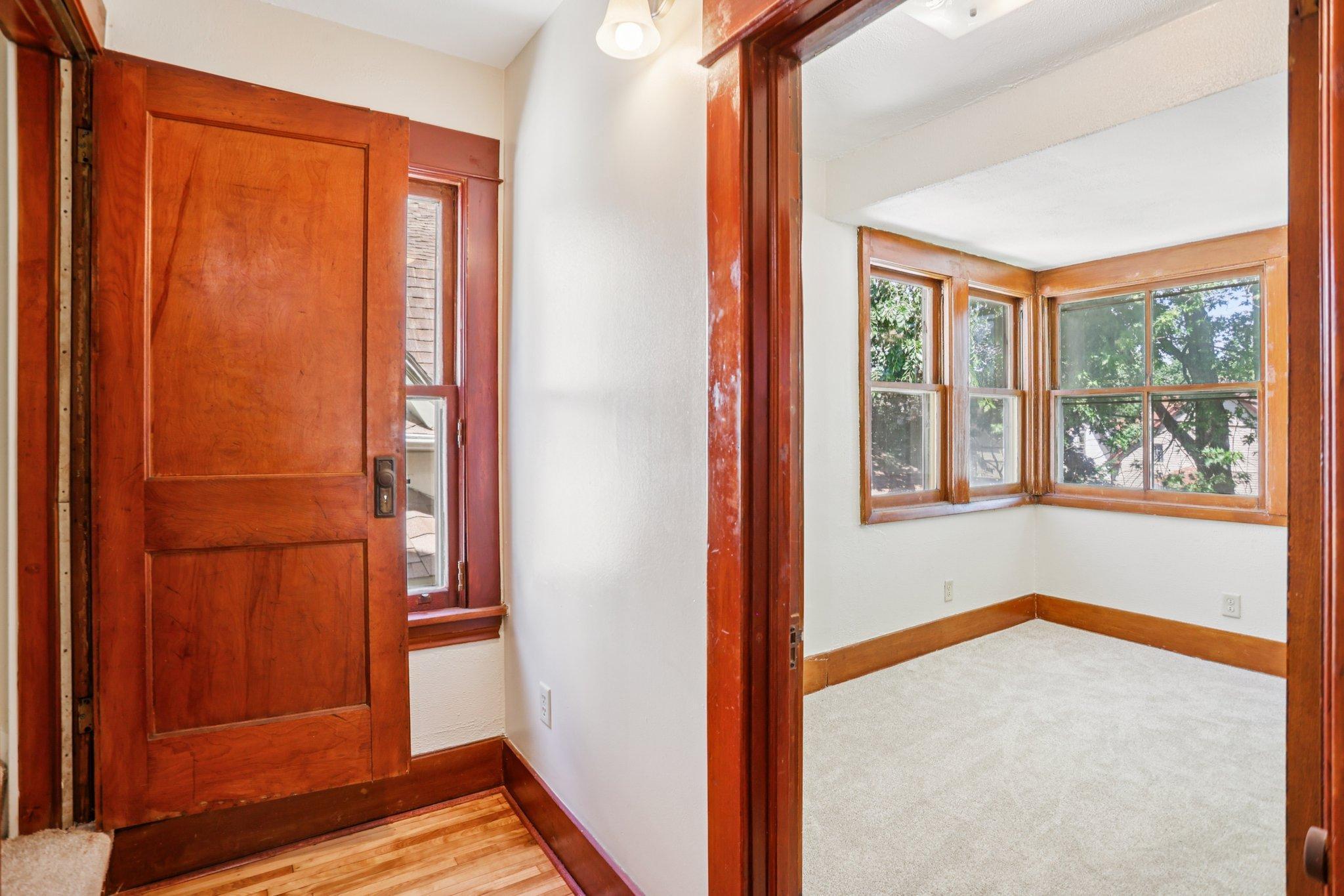 1201 Hague Avenue St. Paul, MN 55104 - Photo 28 of 48