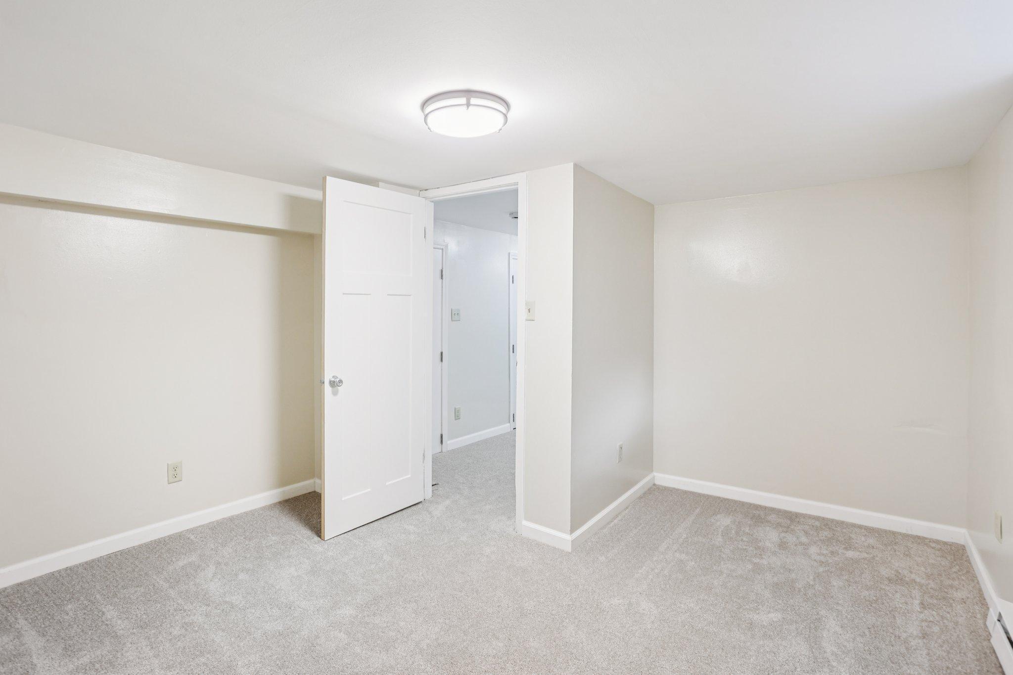 1201 Hague Avenue St. Paul, MN 55104 - Photo 38 of 48