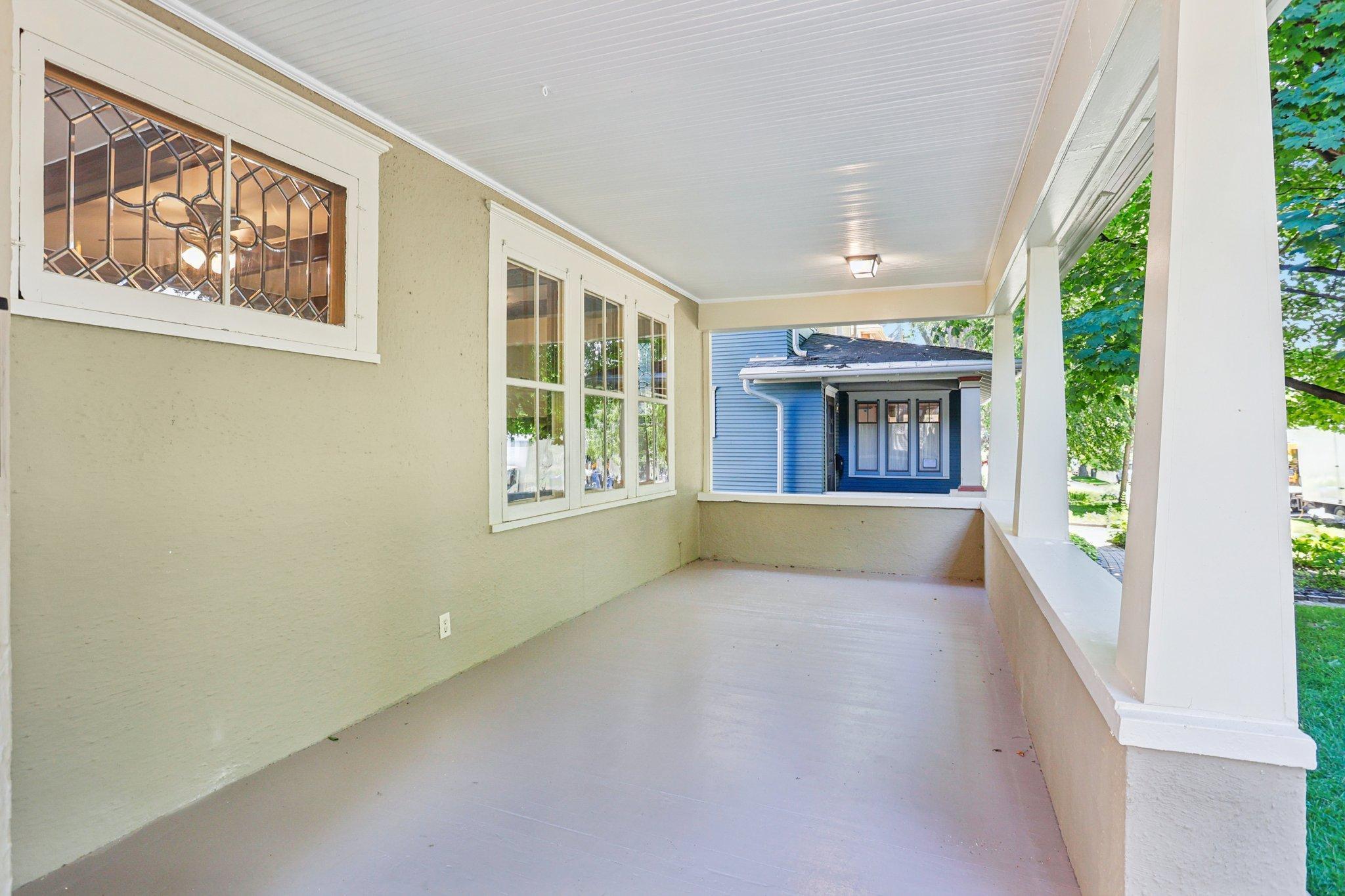 1201 Hague Avenue St. Paul, MN 55104 - Photo 5 of 48