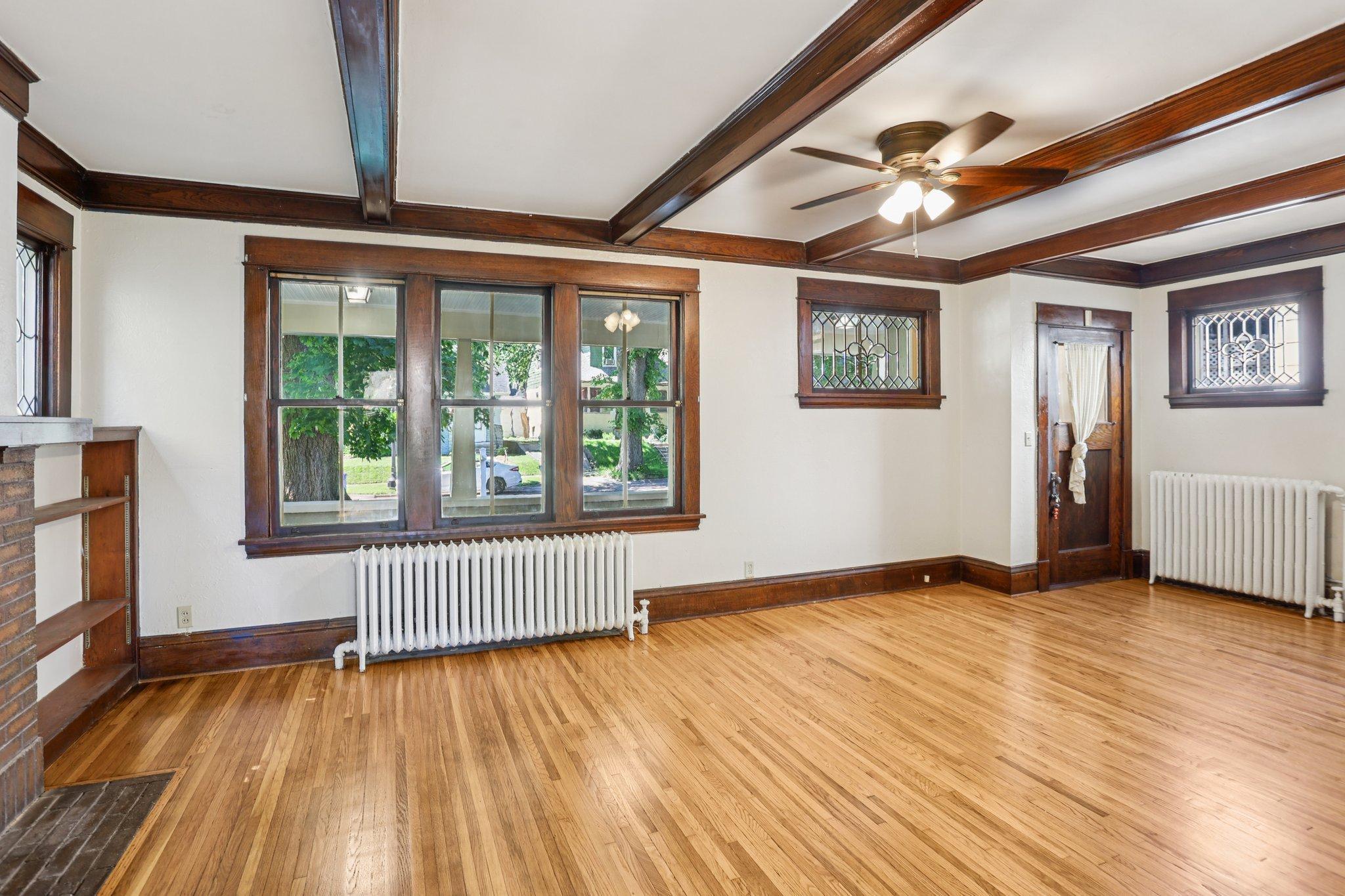 1201 Hague Avenue St. Paul, MN 55104 - Photo 9 of 48