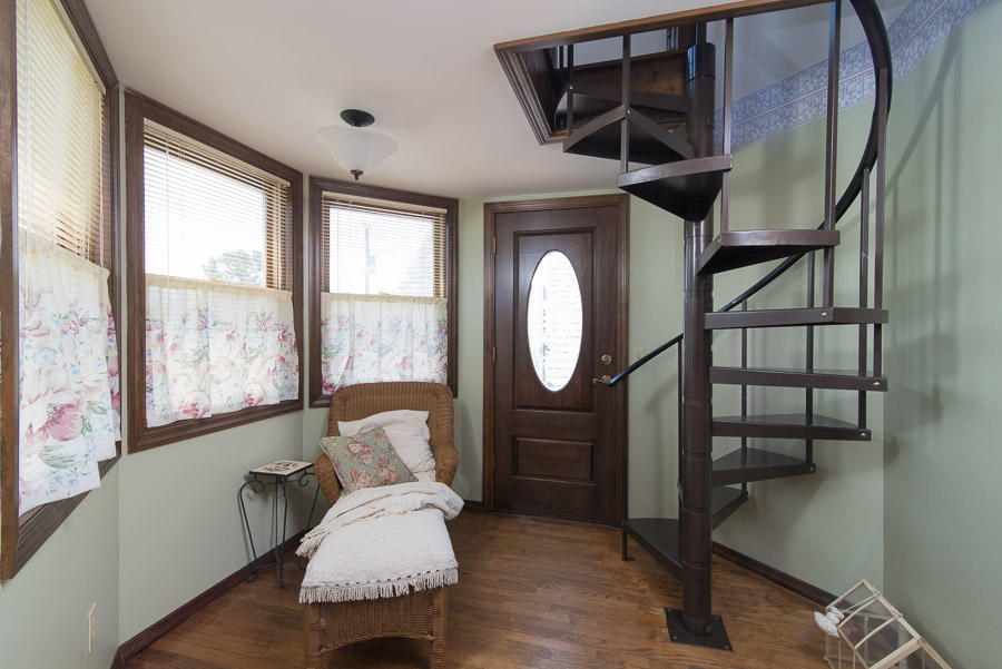 1617 Snapp Road Sevierville, TN 37862 - Photo 21 of 40 Upstairs Master Bedroom