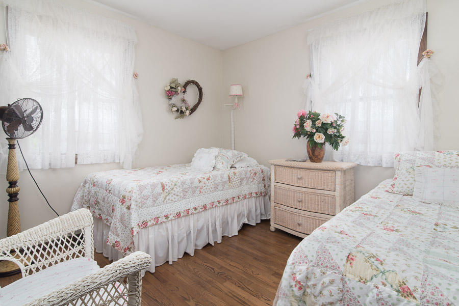 1617 Snapp Road Sevierville, TN 37862 - Photo 22 of 40 Bedroom 2 Upstairs