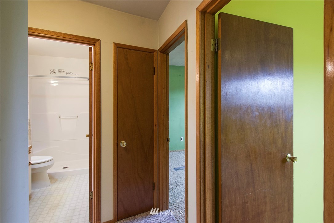 523 Pearce Road Port Angeles, WA 98362 - Photo 16 of 40 Gallery Image 16