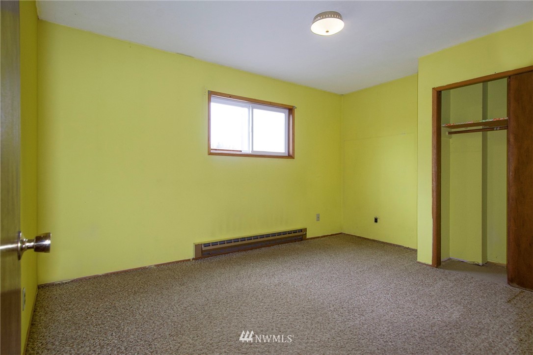 523 Pearce Road Port Angeles, WA 98362 - Photo 18 of 40 Gallery Image 18