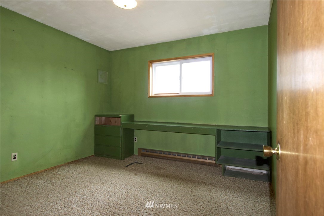 523 Pearce Road Port Angeles, WA 98362 - Photo 20 of 40 Gallery Image 20