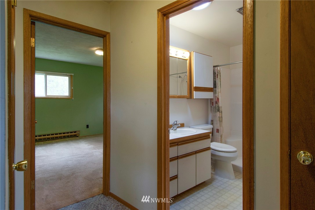 523 Pearce Road Port Angeles, WA 98362 - Photo 22 of 40 Gallery Image 22