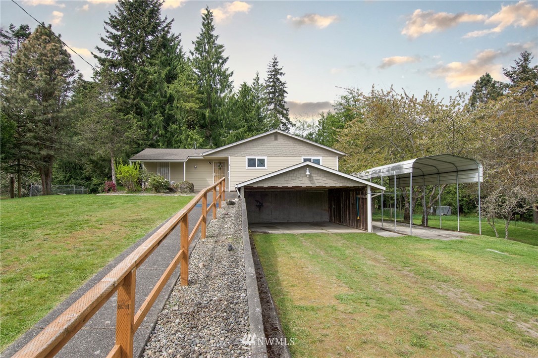523 Pearce Road Port Angeles, WA 98362 - Photo 4 of 40 Gallery Image 4