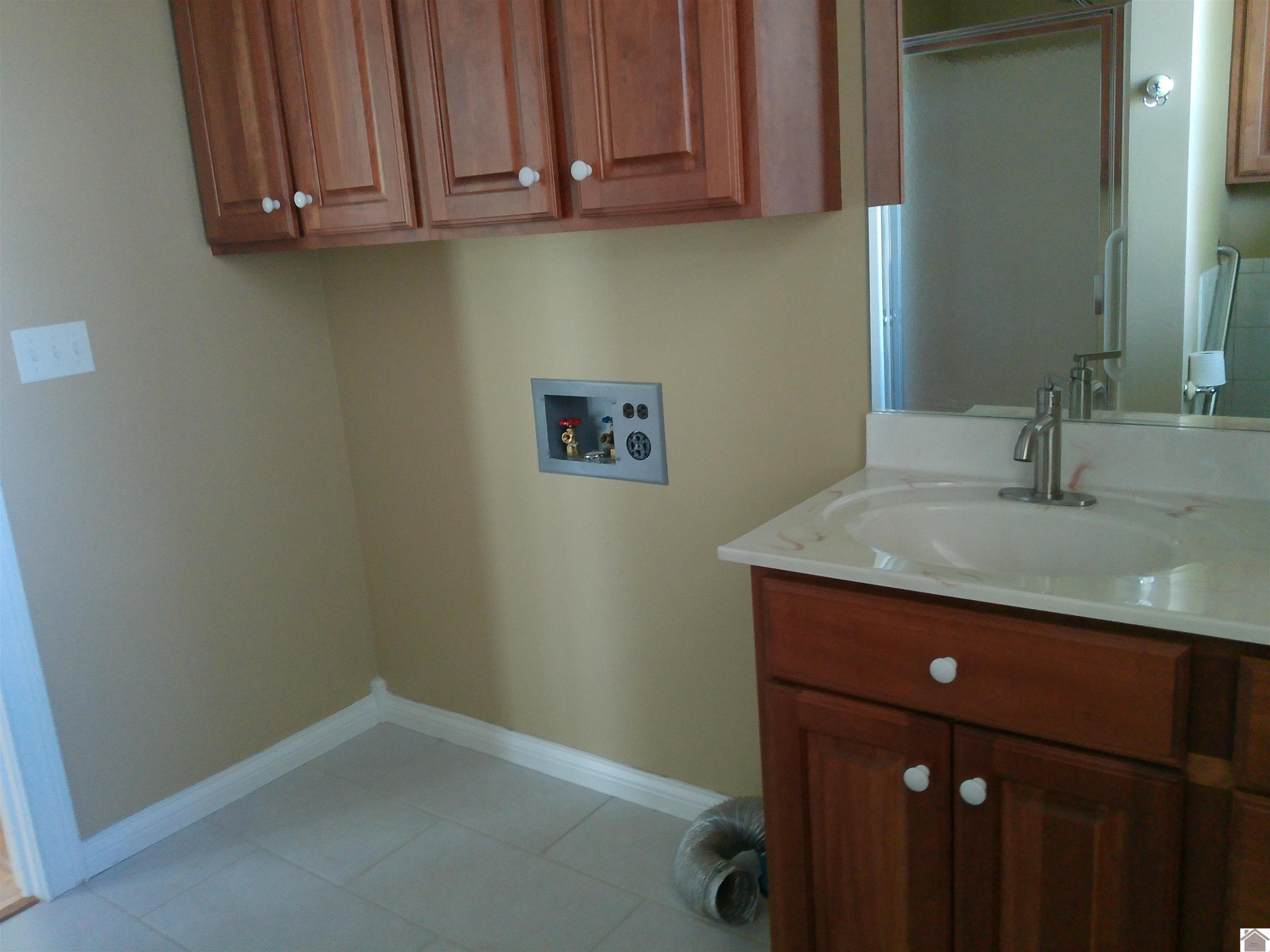 2727 Hines Road Paducah, KY 42001 - Photo 27 of 50 Photo 27