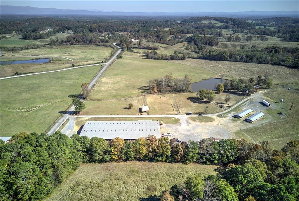 486 County Line Road Resaca, GA 30735 - Photo 7 of 66 a view of a city