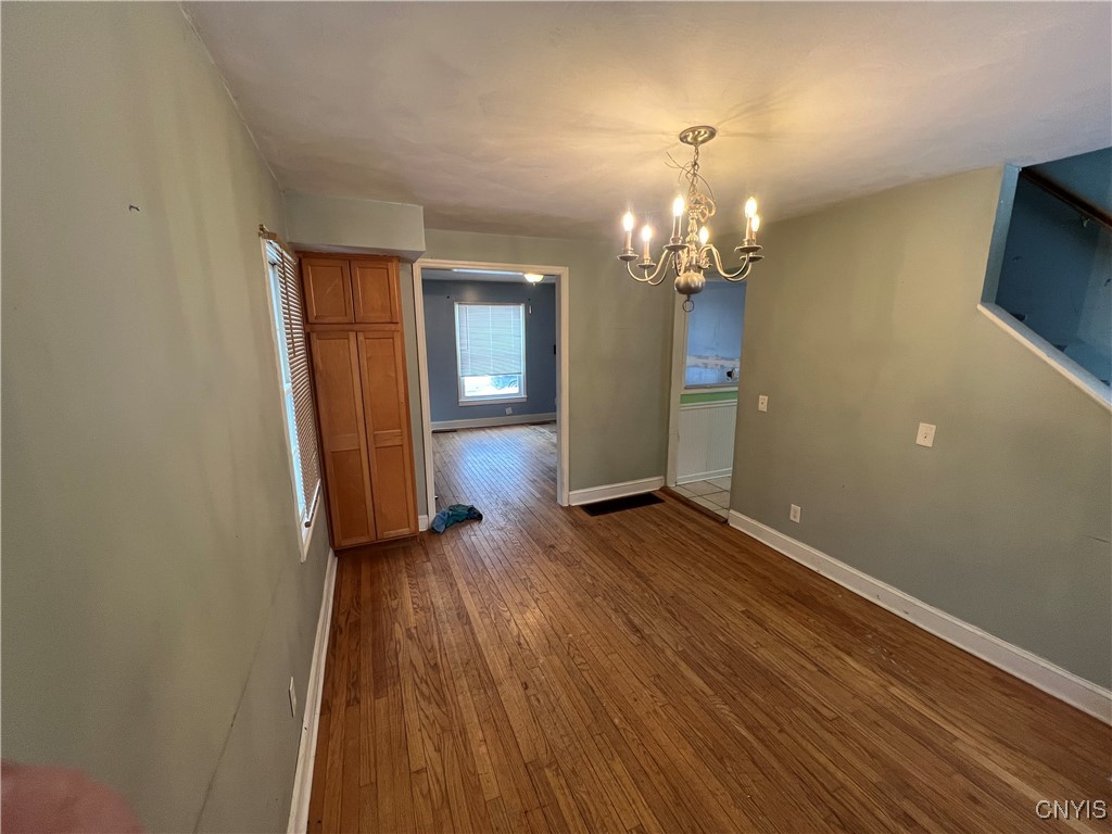 19 Silver Avenue Auburn, NY 13021 - Photo 11 of 20 Dining Room
