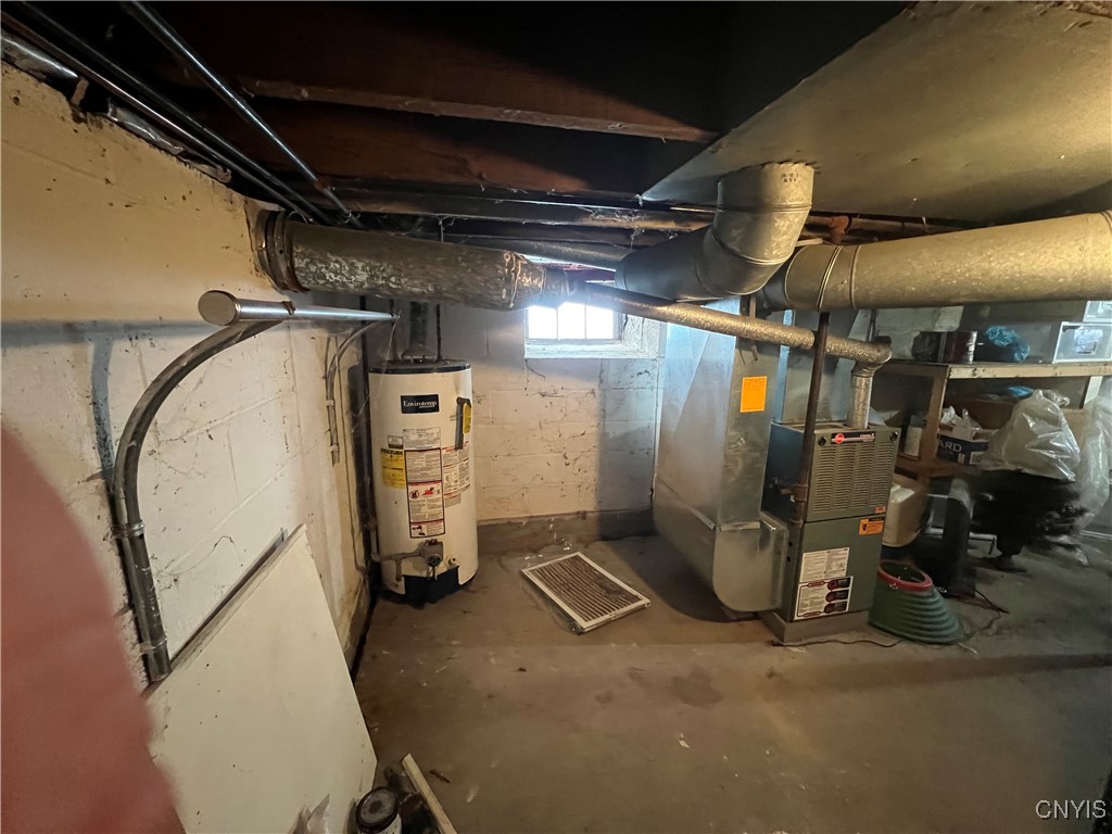 19 Silver Avenue Auburn, NY 13021 - Photo 17 of 20 Basement