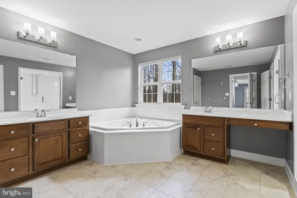 $725,000 | 3339 Cannoncade Court, Unit 29, Chesapeake Beach, MD 20732