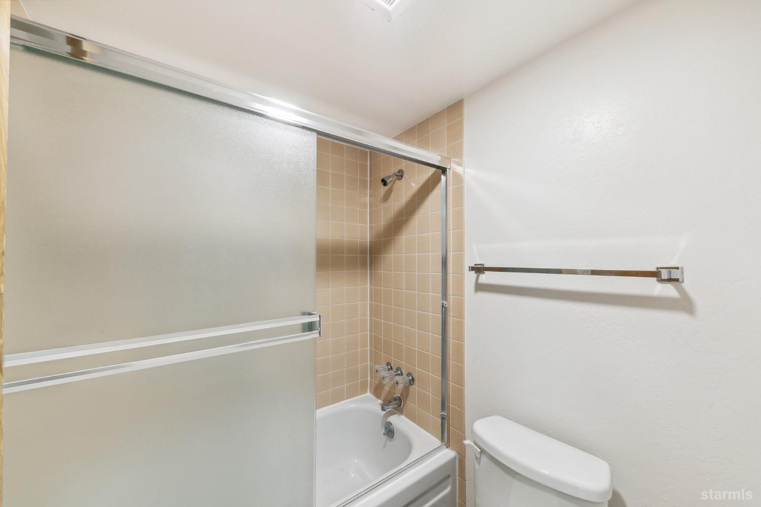 439 Ala Wai Boulevard, Unit 140 South Lake Tahoe, CA 96150 - Photo 17 of 29