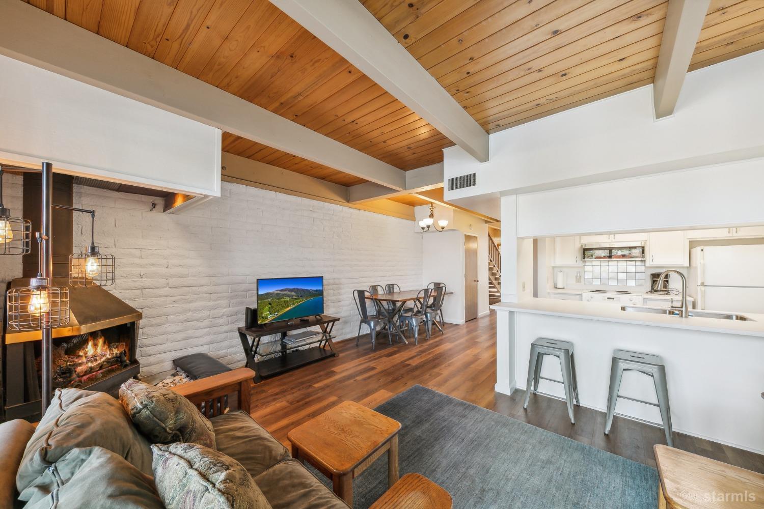 439 Ala Wai Boulevard, Unit 140 South Lake Tahoe, CA 96150 - Photo 8 of 29