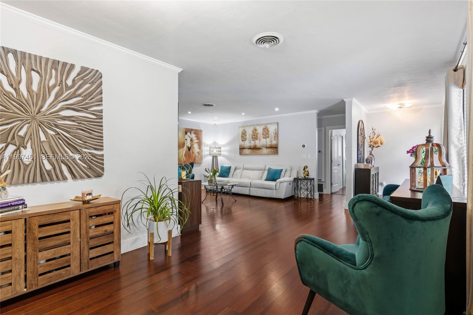 9451 Southwest 61st Street Miami, FL 33173 - Photo 14 of 54