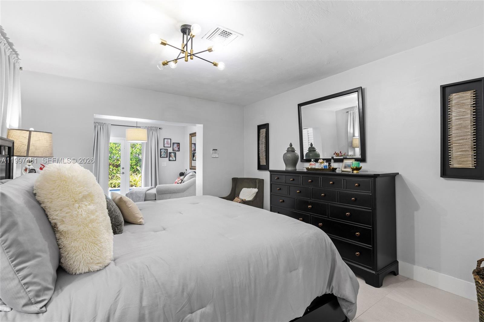 9451 Southwest 61st Street Miami, FL 33173 - Photo 24 of 54