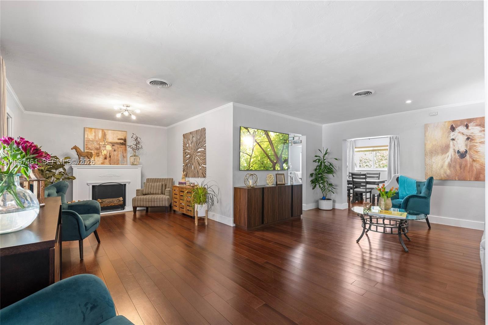 9451 Southwest 61st Street Miami, FL 33173 - Photo 7 of 54