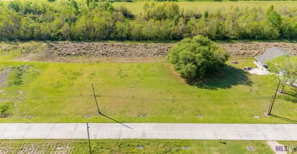 $65,000 | Tbd Country Village Drive, Raceland, LA 70394