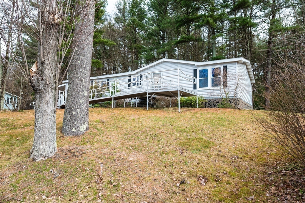 131 Champagne Road Gardner, MA 01440 - Photo 28 of 31