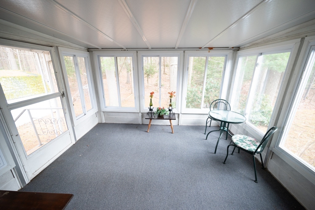 131 Champagne Road Gardner, MA 01440 - Photo 9 of 31