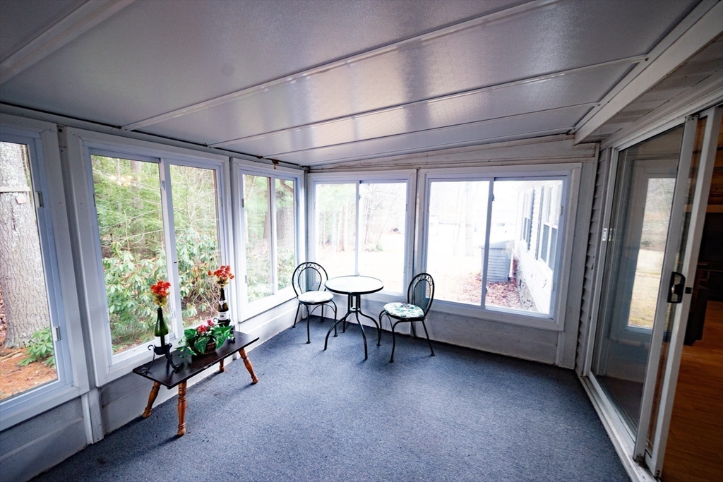 131 Champagne Road Gardner, MA 01440 - Photo 10 of 31