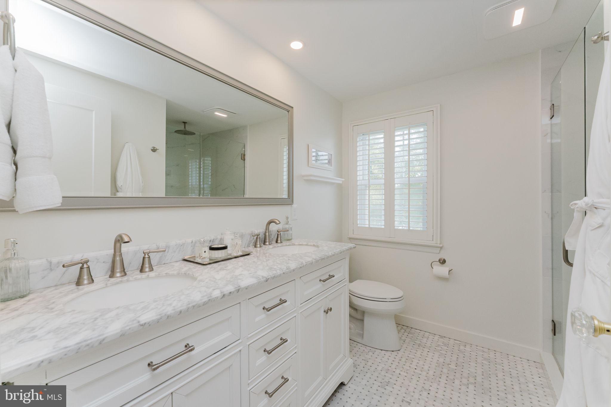 196 Homestead Road Wayne, PA 19087 - Photo 26 of 43 New Luxurious Ensuite Bathroom