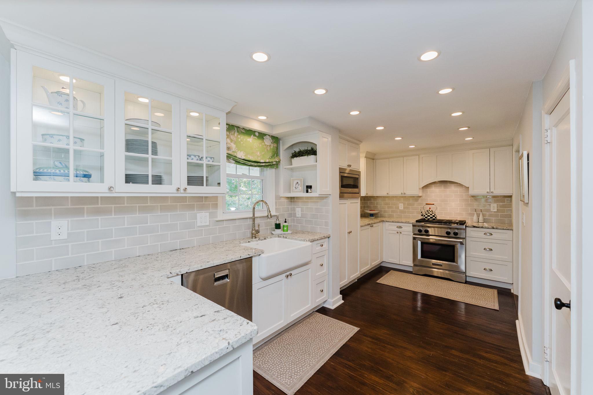 196 Homestead Road Wayne, PA 19087 - Photo 8 of 43 Granite Countertops