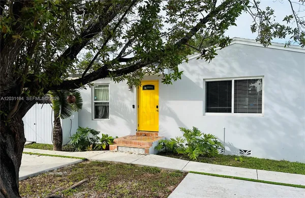 $2,000 | 1155 Northeast 111th Street, Unit E, Miami, FL 33161