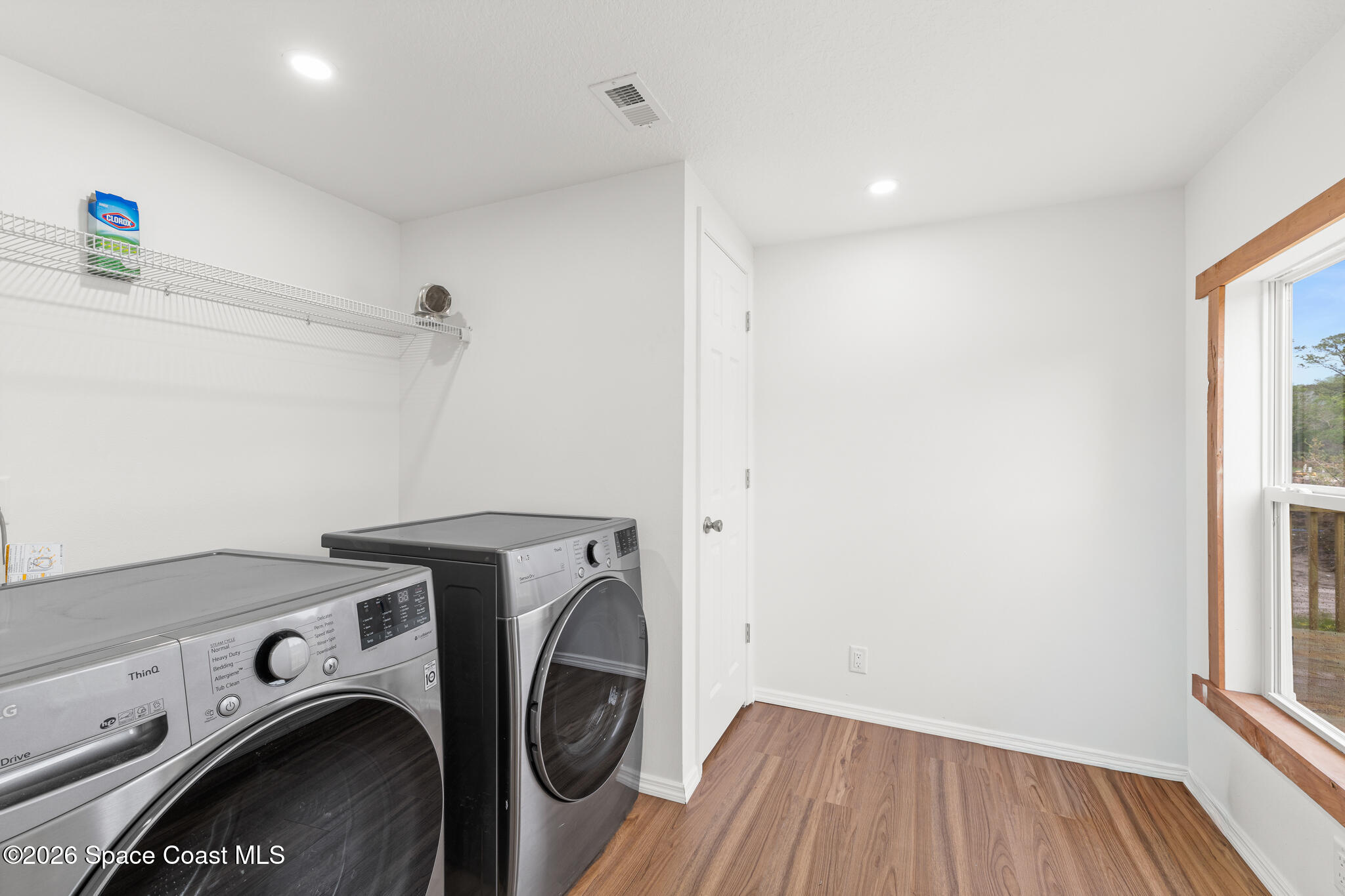 4768 Pine Needle Road Mims, FL 32754 - Photo 17 of 49 4768 Pine Needle St, Mims, FL 32754-36