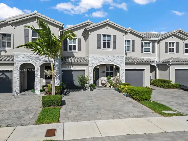 $2,500 | 1108 Southeast 26th Street, Homestead, FL 33035