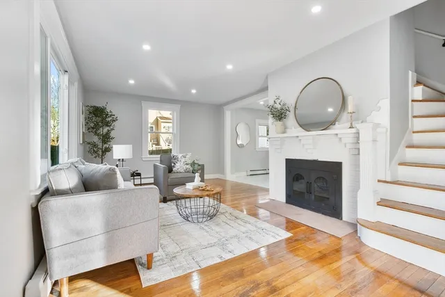 $599,900 | 29 Lake View Place, Lynn, MA 01904