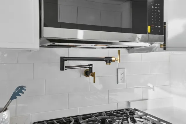 $599,900 | 29 Lake View Place, Lynn, MA 01904