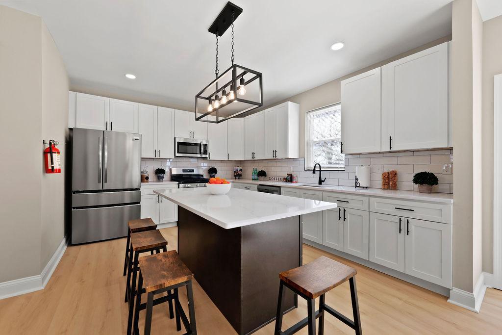 925 Union Landing Road Cinnaminson, NJ 08077 - Photo 12 of 43 Kitchen with stainless steel appliances
