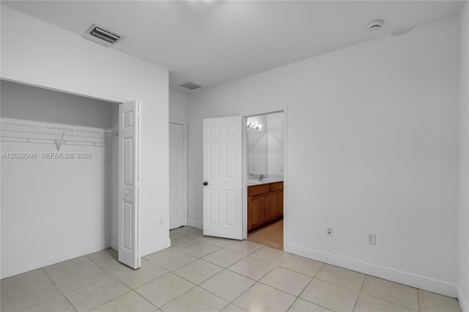 9925 Northwest 10th Street Miami, FL 33172 - Photo 29 of 51