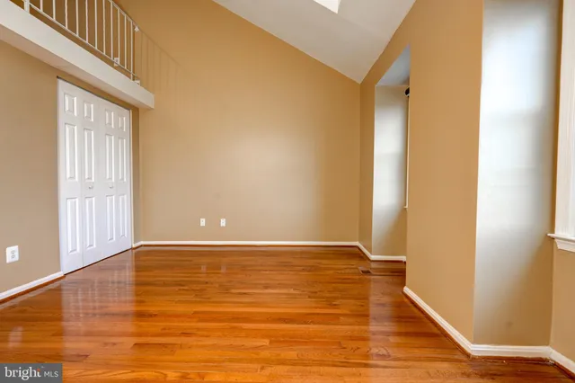 $2,800 | 20212 Ravensdale Court, Montgomery Village, MD 20886