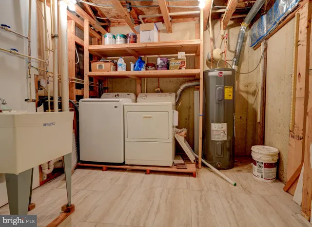 $2,800 | 20212 Ravensdale Court, Montgomery Village, MD 20886