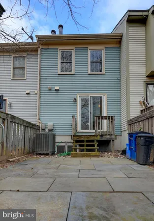 $2,750 | 20212 Ravensdale Court, Montgomery Village, MD 20886