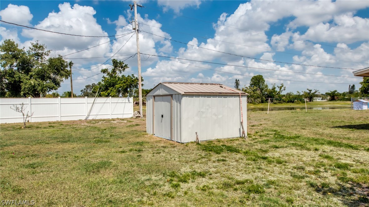 101 Oregon Road West Lehigh Acres, FL 33936 - Photo 23 of 24 a view of a garden