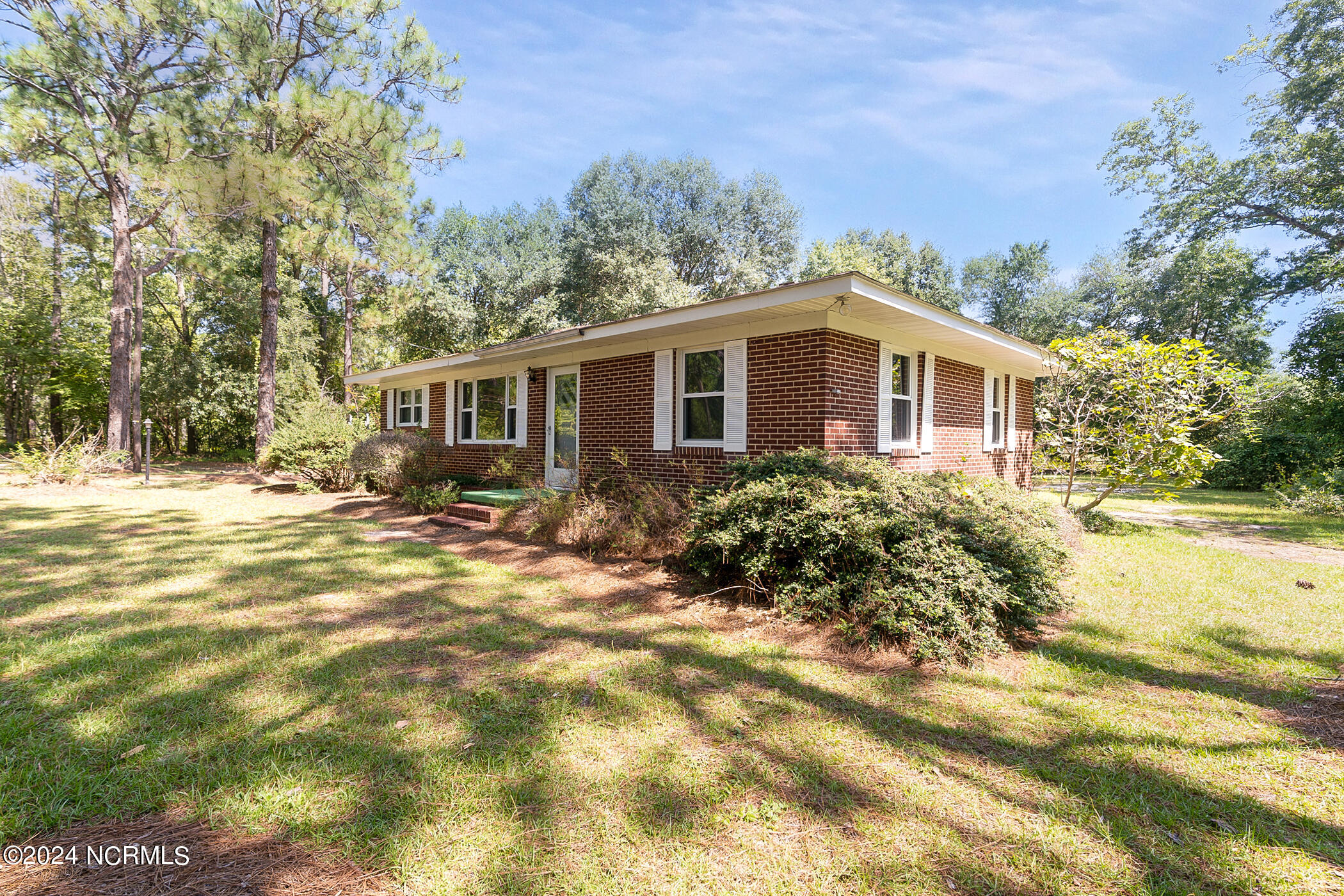 319 Old Gibson Road Hamlet, NC 28345 - Photo 17 of 22 309 Gibson St_image4