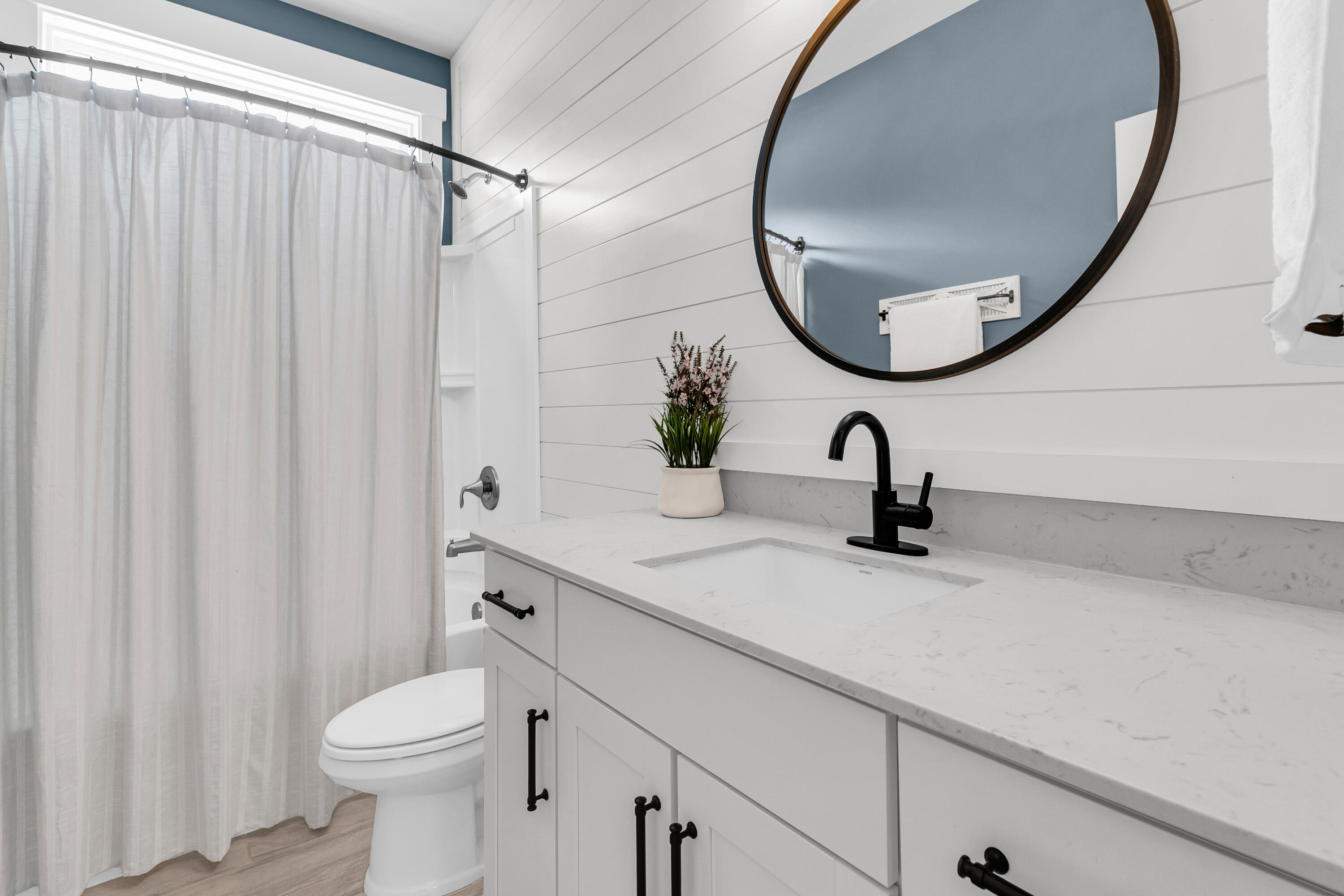 562 Pontoon Road Huger, SC 29450 - Photo 29 of 52 Bathroom 3