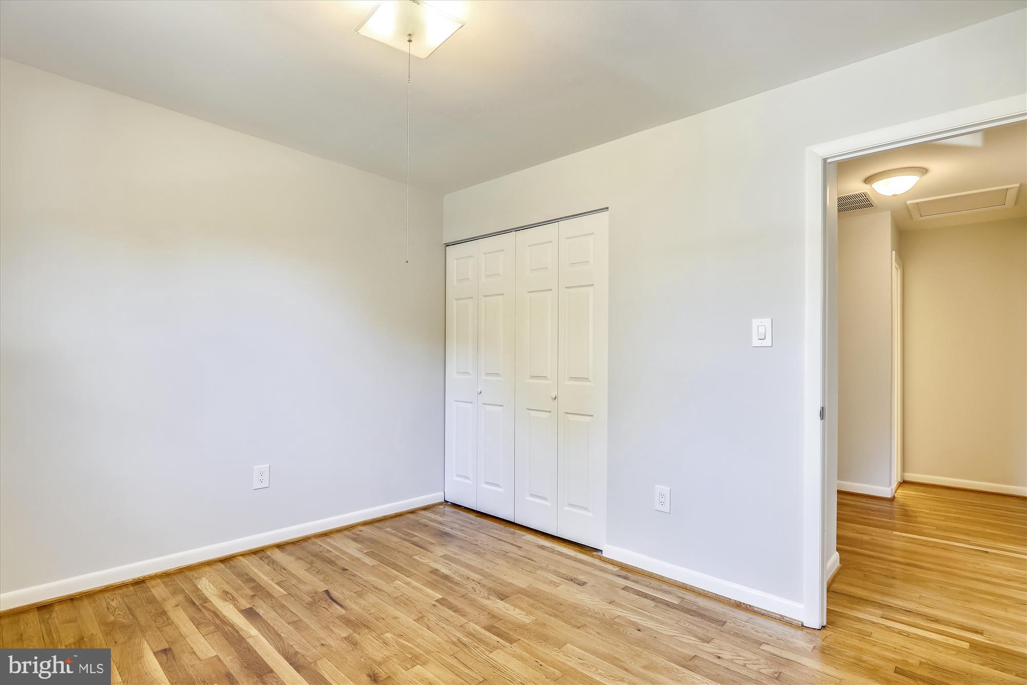 16111 Jerald Road Laurel, MD 20707 - Photo 16 of 46 2nd Large bedroom on upper