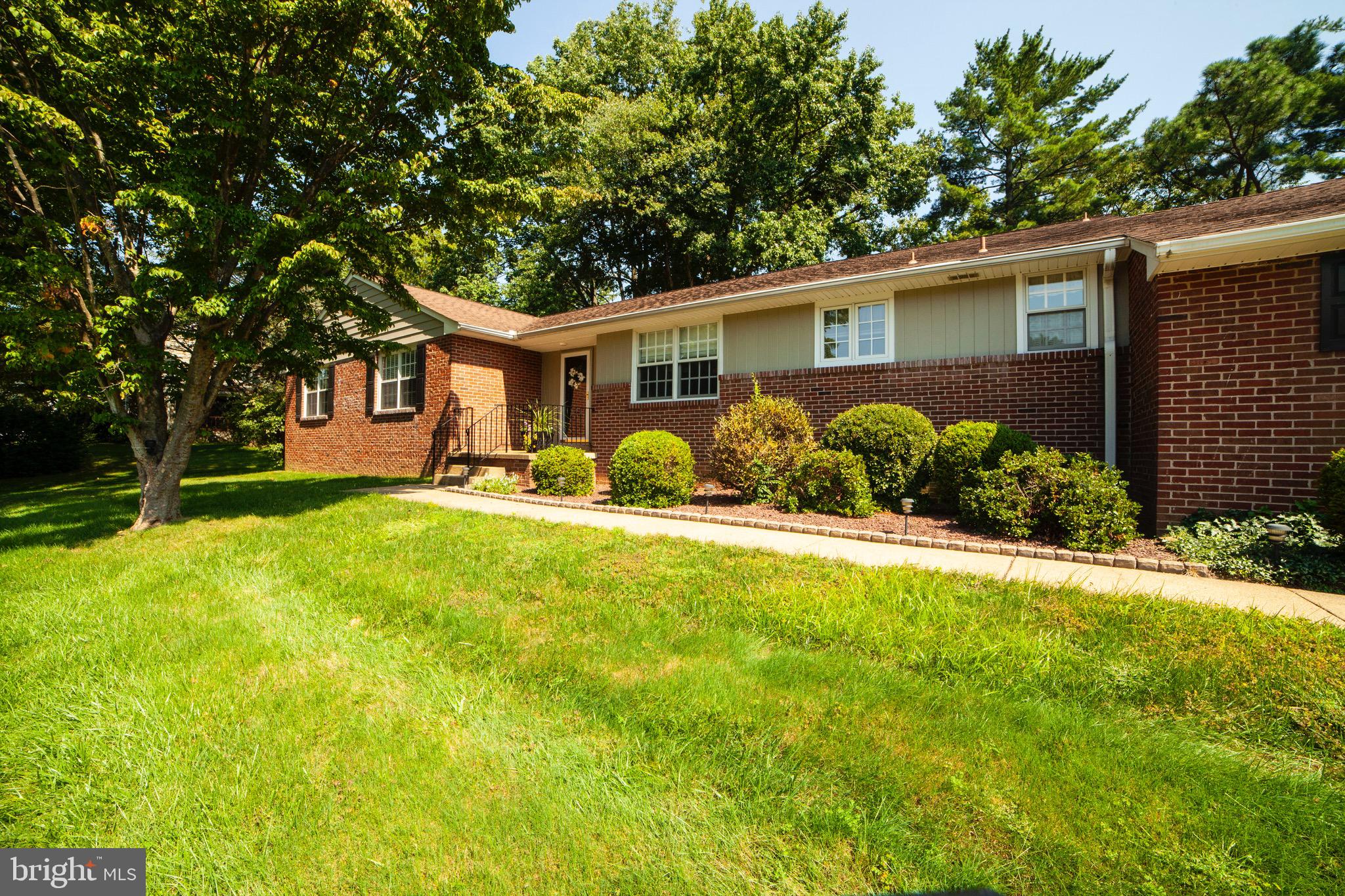 509 Hanover Road Wilmington, DE 19809 - Photo 3 of 38 Gallery Image 3