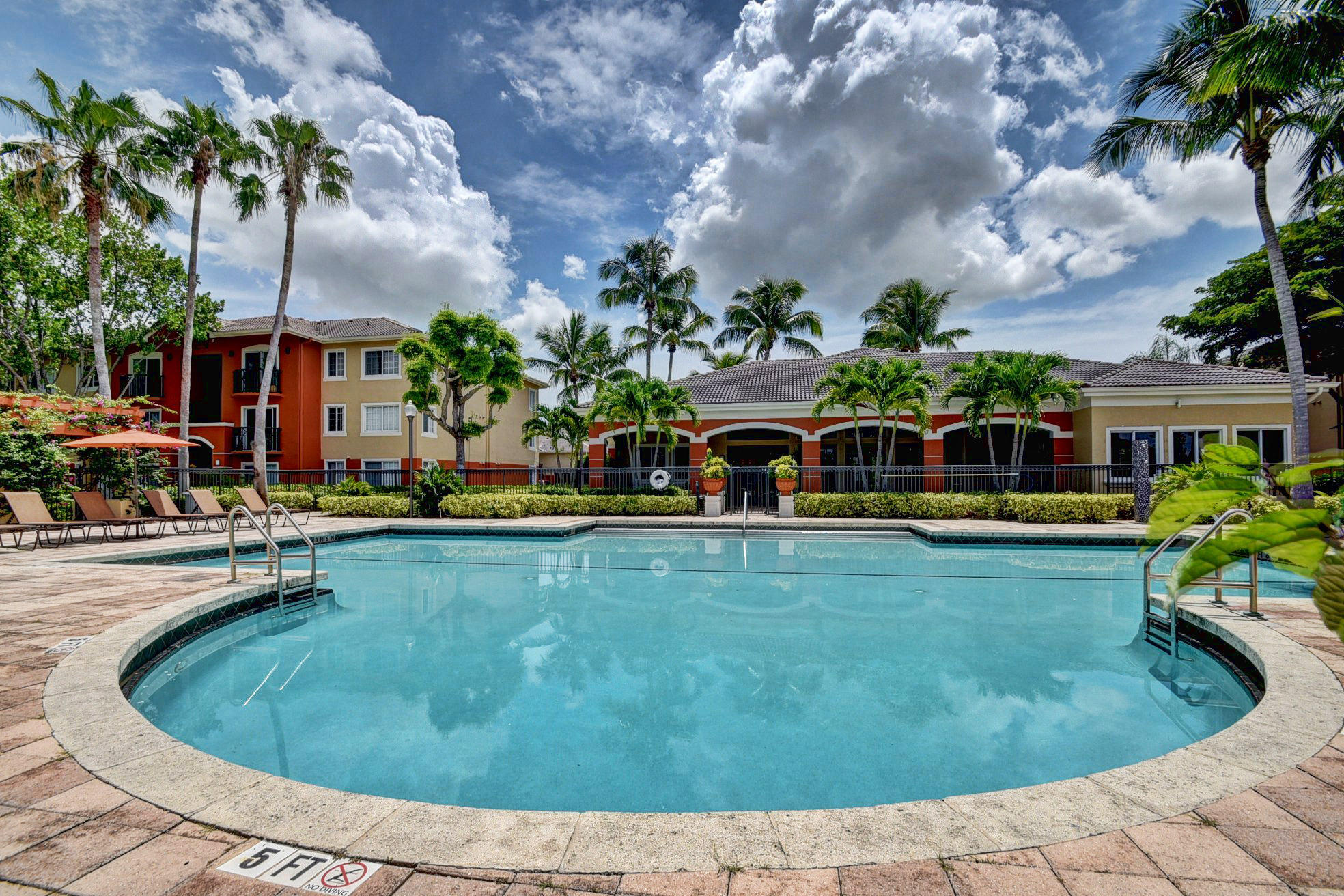 4175 Haverhill Road, Unit 910 West Palm Beach, FL 33417 - Photo 38 of 43 38_04_42_dsc_3240_1_2_3_4