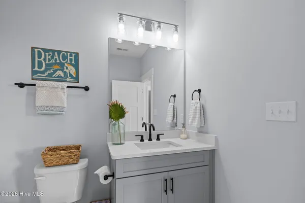 $989,000 | 200 Olde Towne Yacht Clb Drive, Unit 43, Beaufort, NC 28516