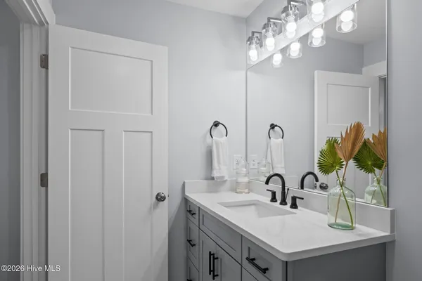 $989,000 | 200 Olde Towne Yacht Clb Drive, Unit 43, Beaufort, NC 28516