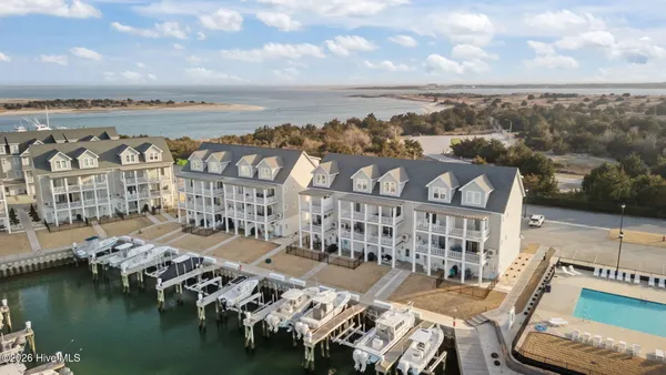 $989,000 | 200 Olde Towne Yacht Clb Drive, Unit 43, Beaufort, NC 28516
