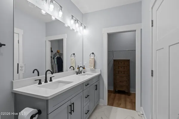 $989,000 | 200 Olde Towne Yacht Clb Drive, Unit 43, Beaufort, NC 28516