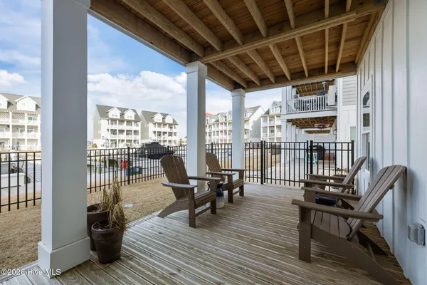 $989,000 | 200 Olde Towne Yacht Clb Drive, Unit 43, Beaufort, NC 28516